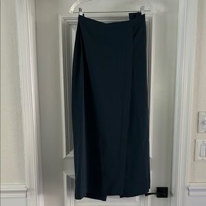 Elegant Black Women's Skirt